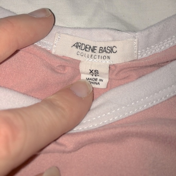 ardene basic soft pink tee - Picture 3 of 3